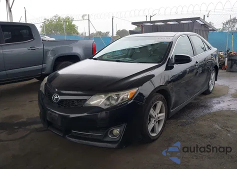 2012 Toyota Camry Se z USA, uszkodzony, nr VIN 4T1BF1FK5CU608854